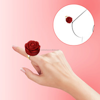 Roter Rosen-Vibrator mit Fingerring, Mini-Größe Klitoris- und Brustwarzen-Massagegerät, Vibrierender Rosen-Fingerring