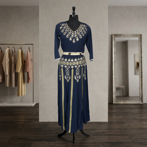 Abaya de color azul con bordado y trabajo de cuentas Bambú ecológico o mangas de algodón orgánico Ropa de tela hermoso vestido - Product Image 2