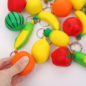 Porte-clés jouet en forme de maïs, lot en vrac, anti-stress, pour sacs, cadeaux de fête, promotionnels, en forme de fruits et légumes - Product Image 3