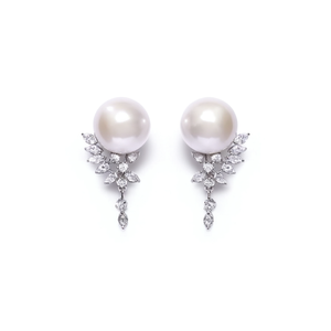 Orecchini in Oro Bianco con Perle e Diamanti Taglio Marquise Colore D Naturali Classici Gioielli da Sposa per Donna - Product Image 1