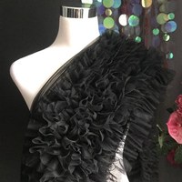 Tissu en dentelle rose vif plissé 3D à maille cryptée de 28 cm, accessoires de créateur pour jupe bouffante, tissu en dentelle pour robe et jupe
