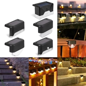 Lampe solaire LED extérieure étanche IP65 pour jardin, cour, paysage, escalier - Product Image 4