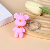 Porte-clés personnalisé en PVC 3D en forme d'ours mignon avec impression de logo pour accessoires de voiture et de sac