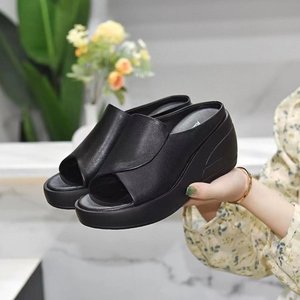 Comodi Sandali Donna con Zeppa, Leggeri e Traspiranti, Ciabatte Estive Slip-On per Uso Quotidiano e All'aperto - Product Image 5