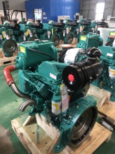 Cumminns <strong>4BTA</strong> 3.9-C-130 130hp Marine diesel <strong>Engine</strong> with Gearbox - Product Image 5