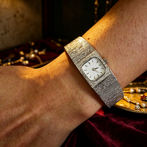 Orologio <span class=keywords><strong>da</strong></span> Polso <span class=keywords><strong>Vintage</strong></span> Quadrato Dorato con Cinturino in Acciaio Inossidabile, Movimento al Quarzo, Elegante Orologio di Lusso Tutto in Uno per <span class=keywords><strong>Donna</strong></span> - Product Image 5