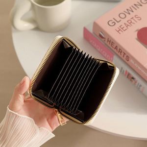 Custom Cute Portable Stylish Compact Zipper ID <b>Card</b> <b>Holder</b> Custom Pu Leather <b>Card</b> <b>Wallet</b> with Key Chain - Product Image 3