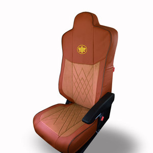 GMC Mitsubishi Hino Isuzu Daf Man Renault Housse de siège de camion universelle quatre saisons en cuir de luxe - Product Image 1