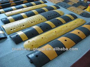 Reductor <span class=keywords><strong>de</strong></span> <span class=keywords><strong>Velocidad</strong></span> <span class=keywords><strong>de</strong></span> Goma <span class=keywords><strong>de</strong></span> Alta Calidad y Durabilidad para Seguridad <span class=keywords><strong>Vial</strong></span>, 500*350*50mm, Señalización <span class=keywords><strong>de</strong></span> Advertencia <span class=keywords><strong>de</strong></span> Tráfico - Product Image 4