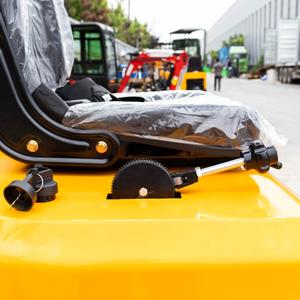 HIGHTOP HT10C Mini pelle innovante à chenilles, alimentée par un moteur de 7 kW, leader en matière <span class=keywords><strong>d</strong></span>'efficacité et de certification - Product Image 4