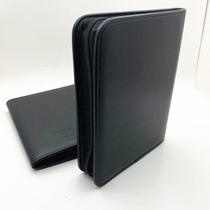 <span class=keywords><strong>Carpeta</strong></span> de Documentos para Bebé de Cuero PU Negro con Logotipo Personalizado en Relieve, Tamaño A4/A5, con Cierre de Cremallera - Product Image 1