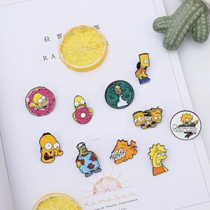Gros métal anime broches carton <span class=keywords><strong>Simpsons</strong></span> drôle broches mignon émail anime badges broches pour vêtements en stock - Product Image 5