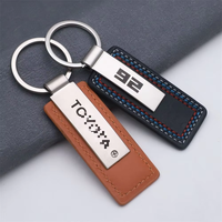 Porte-clés en cuir personnalisé avec logo, plaques métalliques gravées au laser, porte-clés en PU noir et marron pour cadeaux d'entreprise de marques automobiles