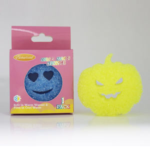 Kotak warna air dingin dingin yang lembut di air hangat spons pembersih wajah tersenyum untuk mencuci dapur suami - Product Image 4