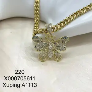 Xuping 새로운 트렌디 14K 골드 컬러 도금 CZ 나비 펜던트 목걸이 힙합 쥬얼리