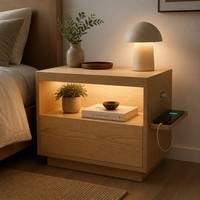 Slimme nachtkastje LED digitale klok display draadloos oplaadstation LED basisverlichting aanraakbediening open lade moderne slaapkamer nachtkastje