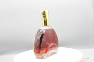 Botella Redonda de Vidrio para Licores de 50 <span class=keywords><strong>Cl</strong></span> a 70 <span class=keywords><strong>Cl</strong></span> con Corcho y Acabado Decorativo para Almacenamiento de Bebidas Alcohólicas - Product Image 4