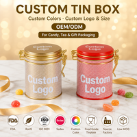 Boîte en étain ronde personnalisée avec couvercle à bascule pour bonbons et confiseries, motif quadrillé or et rouge, design cadeau, logo personnalisé OEM ODM