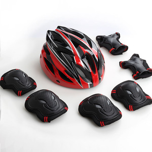 Ensemble de matériel de patinage à roulettes pour enfants et adultes Équilibre souple Casque de vélo Longboard Protège-poignets de planche à roulettes <span class=keywords><strong>Protection</strong></span> des genouillères - Product Image 1