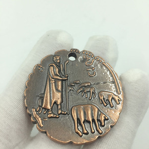 Medalla cristiana religiosa milagrosa católica personalizada, medalla de Santo chapada antigua - Product Image 2