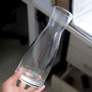 <span class=keywords><strong>Carafe</strong></span> à vin en cristal sans plomb de haute qualité 550ml soufflée à la main <span class=keywords><strong>Carafe</strong></span> à conception oblique pour cadeau de mariage élégant d'<span class=keywords><strong>a</strong></span>ération de vin rouge - Product Image 5