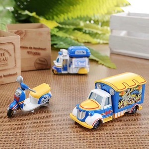 Tomica - Coches de Juguete de Plástico Fundido a Presión, Serie Dream Star, Mickey Mouse, Minnie Mouse, Tigger, Escala <span class=keywords><strong>1</strong></span>:36, en Caja, Venta al por Mayor, Unisex - Product Image 4