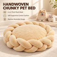 Lit pour chat rond tissé à la main, nid douillet avec coussin amovible pour un repos intérieur confortable et un sommeil profond