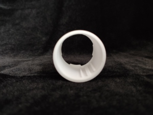 Yike si specializza nella personalizzazione di parti strutturali in ceramica di allumina al 75%, 95%, 99% e nella metallizzazione ceramica - Product Image 3