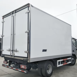 Nouveau <span class=keywords><strong>camion</strong></span> <span class=keywords><strong>frigorifique</strong></span> diesel avec boîte de stockage d'aliments froids 1.5-10 tonnes norme d'émission Euro 5 manuelle/automatique - Product Image 1