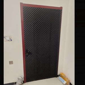 Pannelli Fonoassorbenti <span class=keywords><strong>in</strong></span> Schiuma Corrugata Autoadesivi Best-Seller, Ideali per il Trattamento Acustico nei Studi di Registrazione - Product Image 5