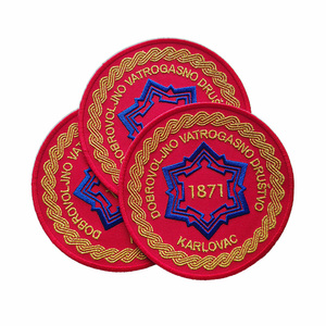 Uniformes d'entraînement de lutte contre les incendies personnalisés avec des patchs brodés circulaires autocollants et des logos brodés sur les vêtements de travail - Product Image 1
