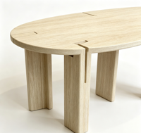 Ensemble de tables basses ovales modernes en bois de chêne clair naturel, durables, écologiques, avec assemblage à tenons apparents, style scandinave, gigognes, basses