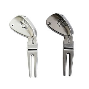 Outil <span class=keywords><strong>de</strong></span> divot <span class=keywords><strong>de</strong></span> golf en métal en forme <span class=keywords><strong>de</strong></span> cale d'usine outil <span class=keywords><strong>de</strong></span> réparation <span class=keywords><strong>de</strong></span> divot <span class=keywords><strong>de</strong></span> golf noir mat fourche <span class=keywords><strong>de</strong></span> pas en alliage <span class=keywords><strong>de</strong></span> Zinc - Product Image 4