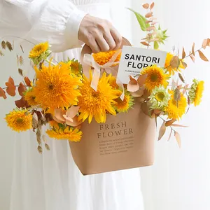 Boîte cadeau en papier artisanal d'emballage avec logo personnalisé boîte en papier kraft pour bouquet de fleurs