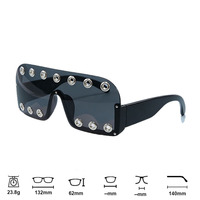 Gafas de Sol Estilo Cyberpunk con Remaches Metálicos, Protección UV400, Montura Completa de PC, Material Futurista para Fiestas y Festivales