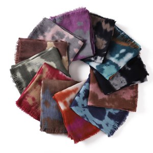 Nouveau style imprimé, hijab tie-dye de haute qualité, long foulard coloré pour <span class=keywords><strong>femme</strong></span>, châle doux, écharpes musulmanes légères, couvre-chefs d'été - Product Image 6