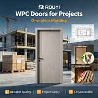 Porte intérieure résistante à l'humidité en WPC, sur mesure pour projets d'hôtels et d'appartements, vente en gros d'usine