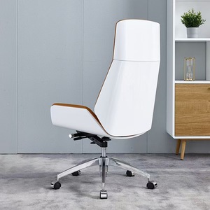 เก้าอี้สำนักงาน Mibo Furniture รุ่นผู้บริหาร คุณภาพสูง ขาแบบห้าแฉก หมุนได้ พร้อมที่วางแขน - Product Image 4