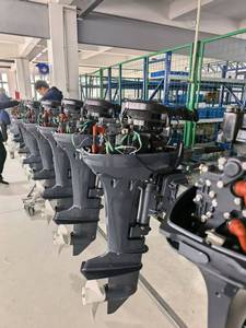 Nuevo Motor de 2 Tiempos de 6.2 Litros y 102cc para Bote de Pesca con Sistema de Refrigeración por Agua, Control de Barra de Dirección y Cable de Apagado - Product Image 3