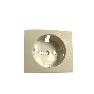 Toma de corriente universal industrial a prueba de agua IP44 con cubierta - Product Image 3