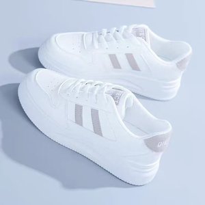 Sneakers Primaverili da <span class=keywords><strong>Donna</strong></span>, <span class=keywords><strong>Scarpe</strong></span> <span class=keywords><strong>Sportive</strong></span> Piatte, Sneakers Casual Versatili con Plateau, <span class=keywords><strong>Scarpe</strong></span> da <span class=keywords><strong>Donna</strong></span> di Design - Product Image 3