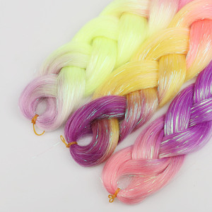 Rastas <span class=keywords><strong>de</strong></span> hilo láser | <span class=keywords><strong>Trenzas</strong></span> Jumbo <span class=keywords><strong>de</strong></span> hilo dorado mixto con brillo metálico - Product Image 2