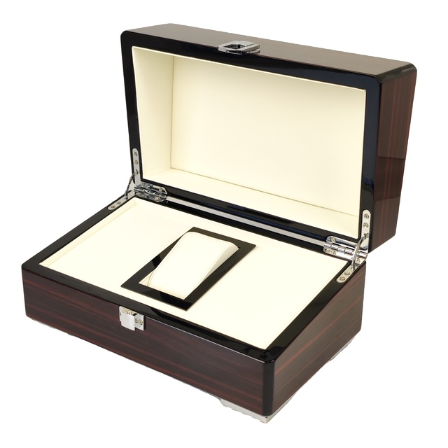 Luxury Wooden Handmade Rectangle Watch Box Clamshell Closure Lined Flannelette Material Gift Box Packaging Custom Protective
