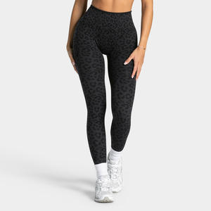 <span class=keywords><strong>Pantalones</strong></span> de Yoga de Cintura Alta con Estampado de Leopardo para Mujer, Sin Costuras, Control de Abdomen, Ajustados, Ideales para Fitness - Product Image 3