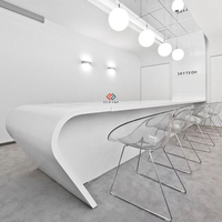 Hochwertiges Modernes Italienisches Design 10-Sitzer Acryl Massivoberfläche Weiße Lange Esszimmermöbel Tische und Stühle