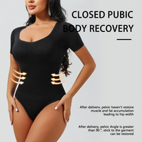Vente Flash Ensemble Hauts et Bas : Corset à Encolure Carrée, Ajusté et sans Coutures, Manches Courtes, Culotte String, Jupe Courte Fantaisie d'Été avec Corset