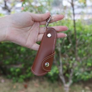 Porte-clés unique en cuir PU avec corne, chausse-pied pliable en acier inoxydable, adapté aux hommes et aux femmes, chausse-pied portable pour usage quotidien - Product Image 5