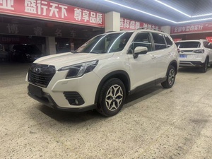 <span class=keywords><strong>Subaru</strong></span> <span class=keywords><strong>Forester</strong></span> 2.0i AWD Edizione Lusso 2022 con EyeSight, Standard di Emissione Euro VI, SUV a Benzina, 37000 km, Esterno Bianco, Auto Usata - Product Image 2