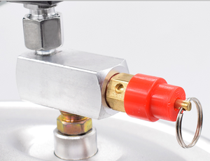 Portable Steel High Pressure <strong>Tank</strong> <strong>Paint</strong> With <strong>Paint</strong> Spray Guns - Product Image 4