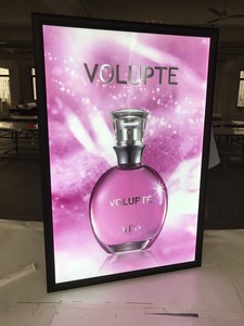 Panneaux d'affichage muraux avec éclairage LED, boîte à lumière LED pour affiches de films, boîte à lumière <span class=keywords><strong>publicitaire</strong></span> LED avec cadre en aluminium ultra-fin - Product Image 5
